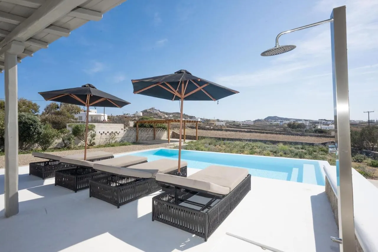 Private Villa Maou Ano Mera