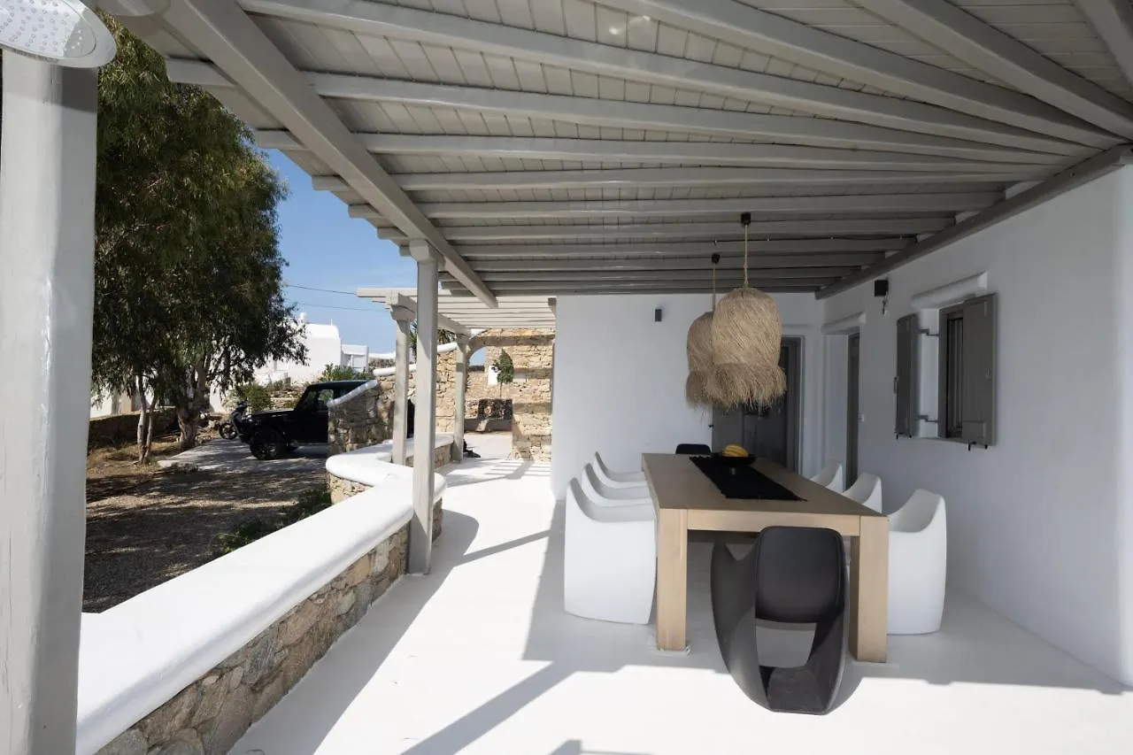 Private Villa Maou Ano Mera Greece