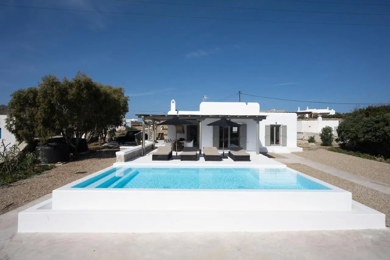 Private Villa Maou Ano Mera